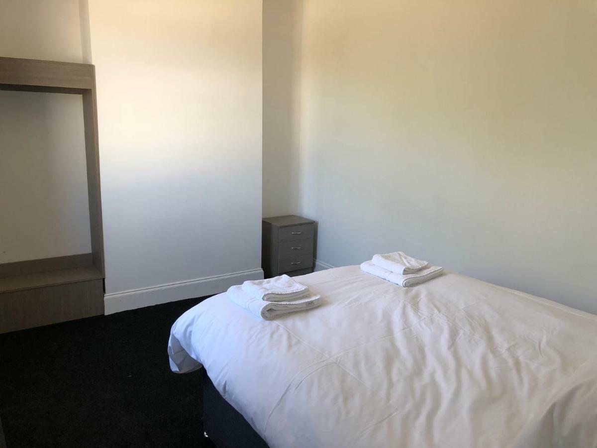 Glasgow Airport Holiday Home Paisley Eksteriør billede